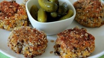 Домашние котлеты из гречки с шампиньонами