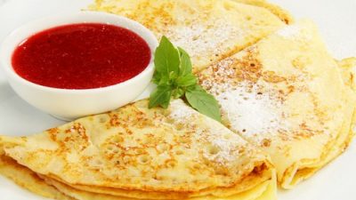 Домашние тонкие блины на молоке