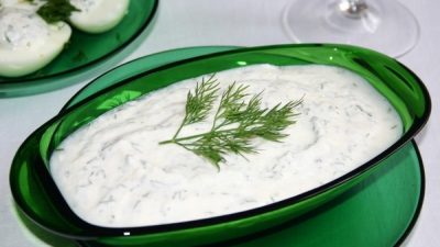 Домашний сметанный соус