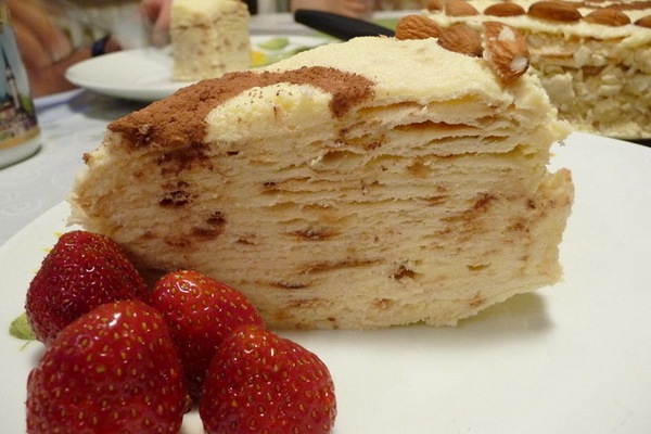 Домашний торт «Наполеон» на сковородке