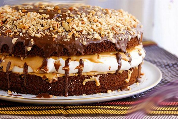 Вкуснейший торт Сникерс в домашних условиях, пошаговый рецепт с картинками