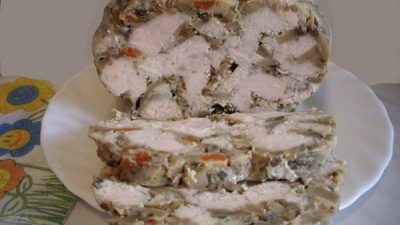 Домашняя буженина из курицы с шампиньонами
