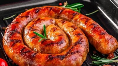 Домашняя колбаса с итальянскими травами