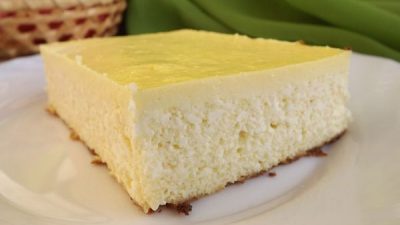 Двухэтажная творожная запеканка с изюмом