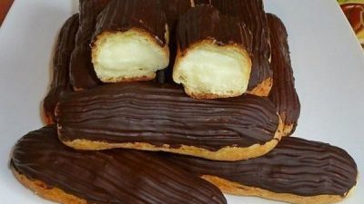 Эклеры с кремом в глазури