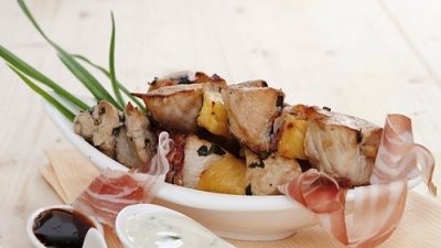 Экзотический шашлык из куриного филе