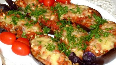 Фаршированные баклажаны с мясом и шампиньонами