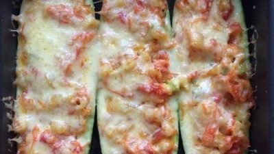 Фаршированные цуккини с сыром в духовке