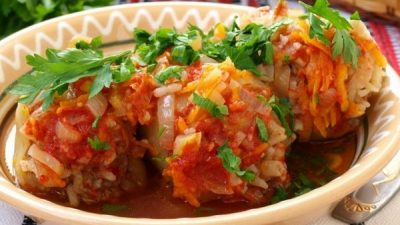 Фаршированный болгарский перец с мясной начинкой