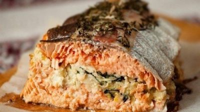 Форель с артишоками, миндалем и мятой