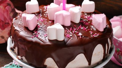 Глазурь для торта из шоколада с маршмеллоу