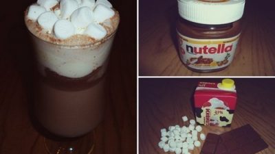 Горячий шоколад с маршмеллоу и нутеллой