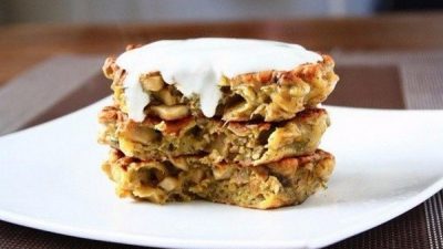 Грибные оладушки со сметаной