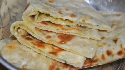 Индийские алу паратха с картофелем