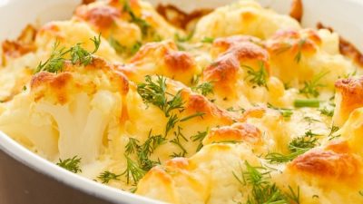 Капуста цветная, запеченная под сыром
