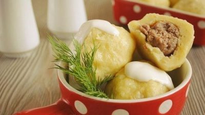 Картофельные клецки с фаршем из говядины