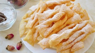 Кефирный хворост к чаю