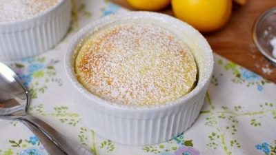 Кекс-пудинг с лимонным соком