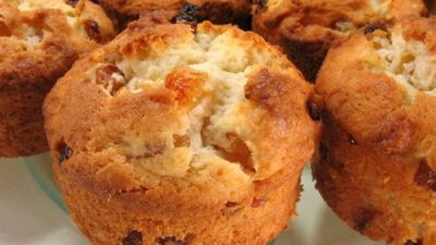 Кексики из творога с изюмом