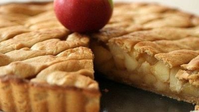 Классическая польская шарлотка с яблоками
