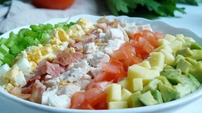 Классический «Кобб-салат»