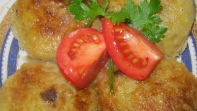 Клецки из картофеля со свининой