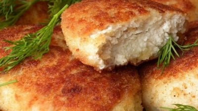 Котлеты из курицы с картофелем и сыром