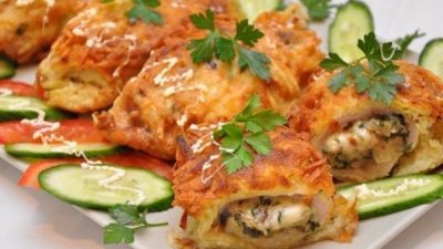 Котлеты с грибами в картофельной шубе