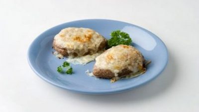 Котлеты в соусе из сметаны