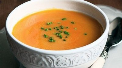 Крем-суп из тыквы с греческим йогуртом