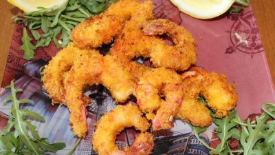 Креветки в хлебных крошках с сыром