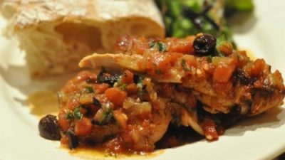 Курица по-провански с маслинами