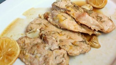Курица с чесноком и лимоном в духовке