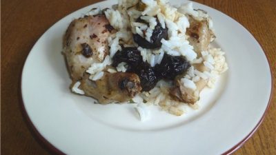 Курица в маринаде с черносливом