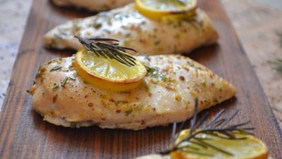 Куриное филе под медово-лимонным маринадом