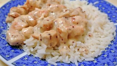Куриное филе со сметанно-горчичным соусом