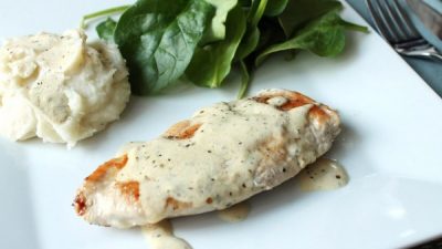 Куриное филе в сливочном соусе на скорую руку