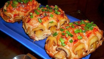Куриное филе, запеченное под фаршем