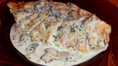 Куриные грудки с картофелем в сметане