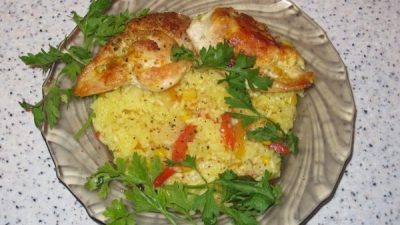 Куриные грудки с рисом и ананасами