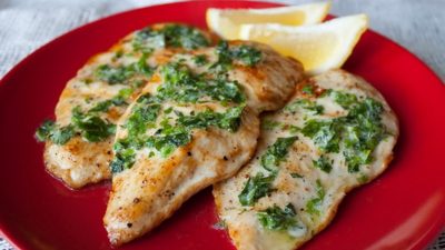 Куриные грудки с травами и лимонным соком