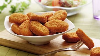 Куриные «Наггетсы» с медовым соусом