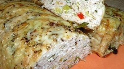 Куриный батон с перцем под сыром