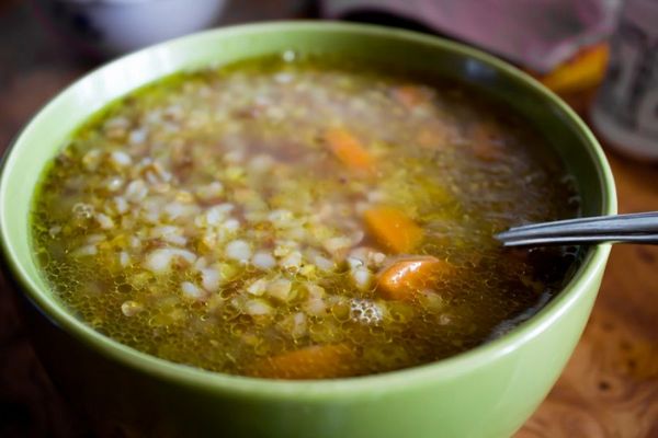 Диетический рисовый суп без картофеля