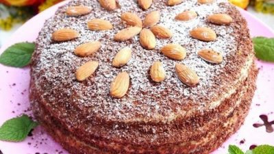 Легкий сметанный торт с фруктами