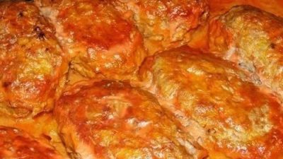 Ленивые голубцы с мясным фаршем в томатном соусе