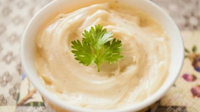 Майонез с чесноком по-домашнему