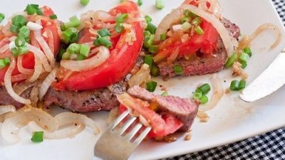 Мексиканский бифштекс с овощами