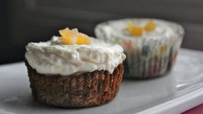 Миндальные мини-чизкейки с имбирным печеньем