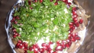 Морковно-свекольный салат «Шикака» с сыром и изюмом